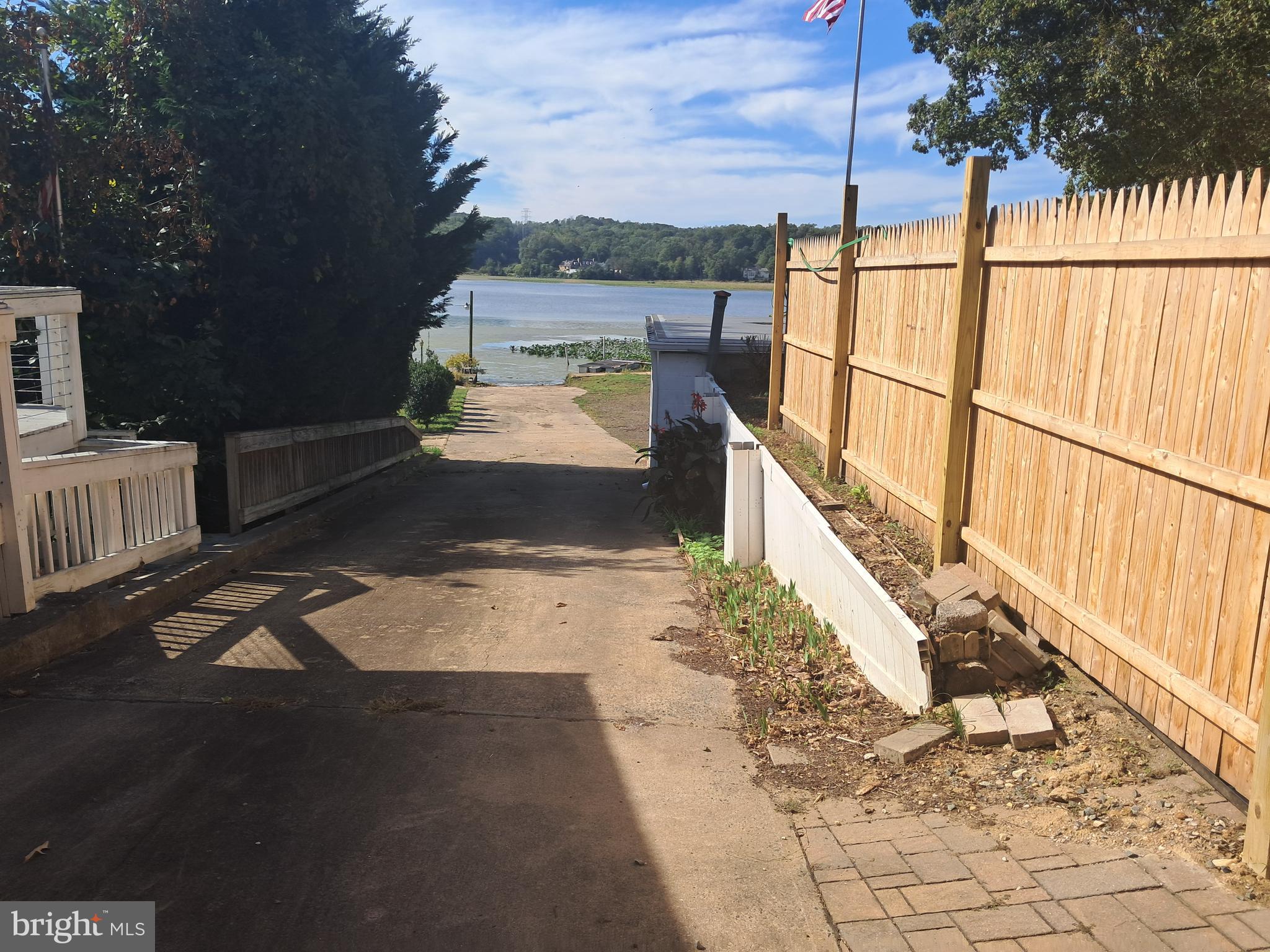 18306 POSSUM POINT ROAD