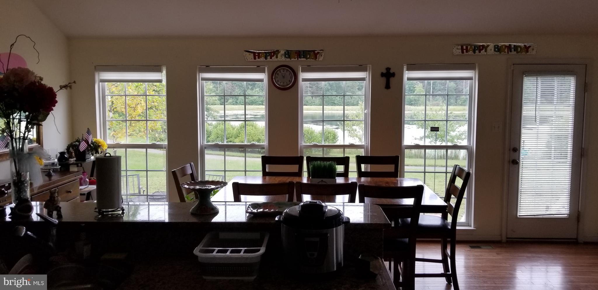 HAMPTON SUB-PLAT 1> - Residential Lease