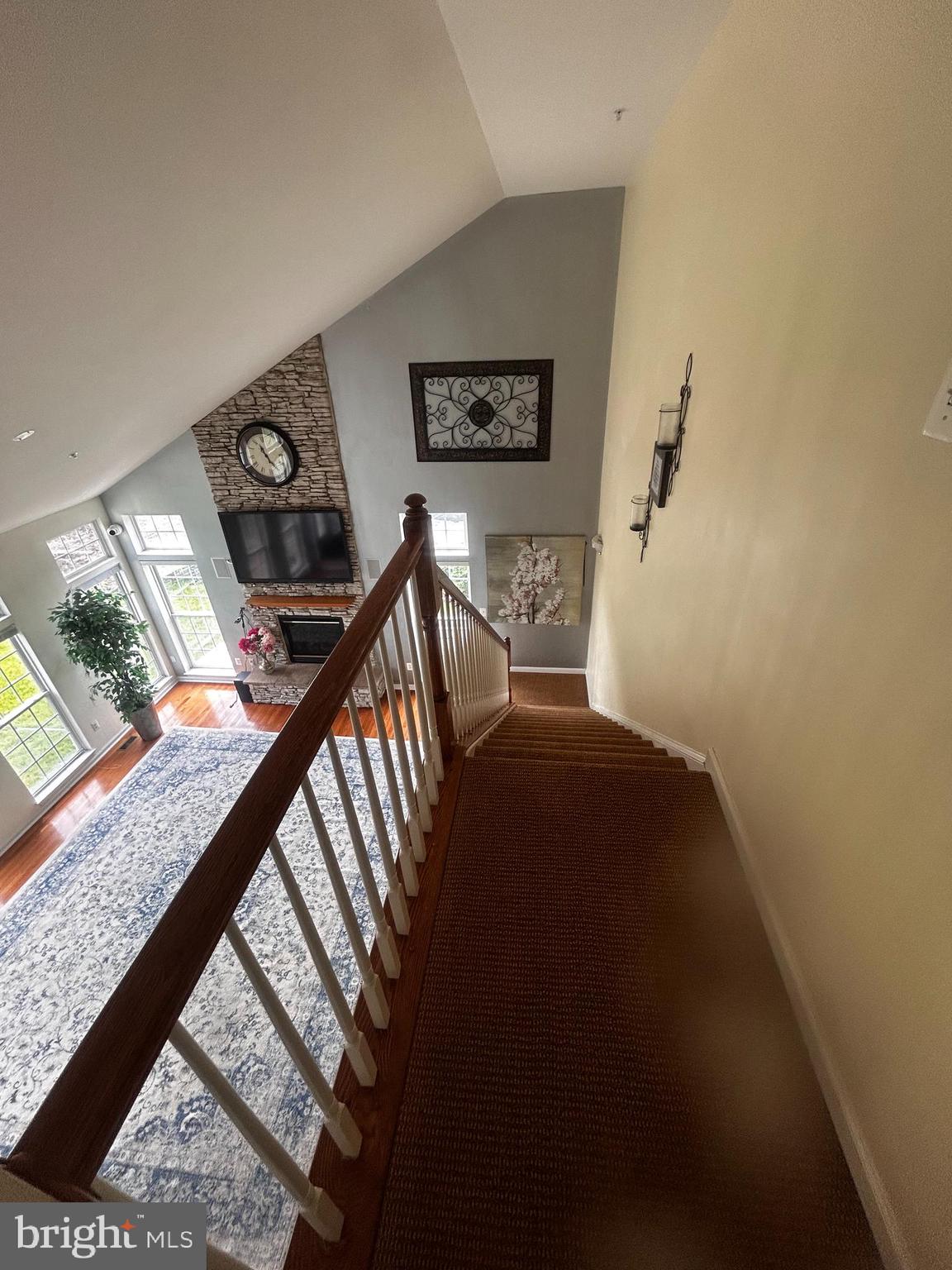 HAMPTON SUB-PLAT 1> - Residential Lease