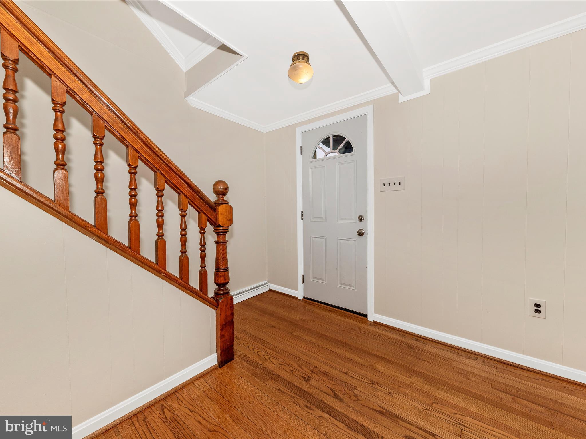 21 E D STREET