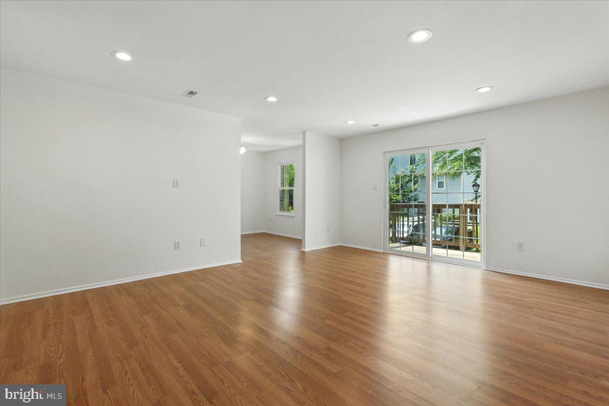 14758 WEXHALL TERRACE 24-261