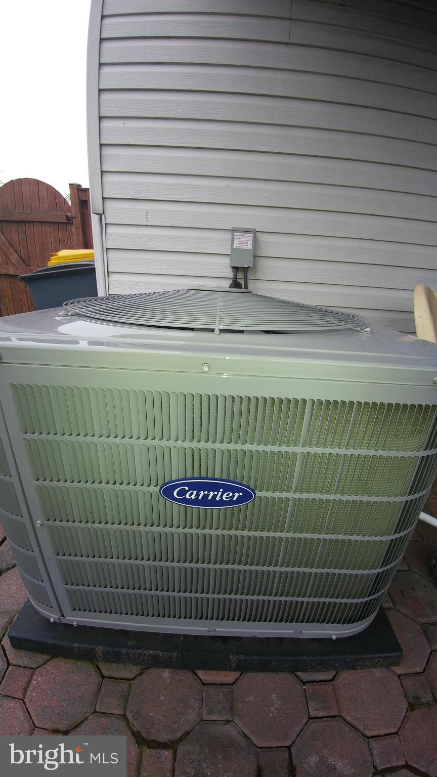 PINEY ORCHARD - Residential