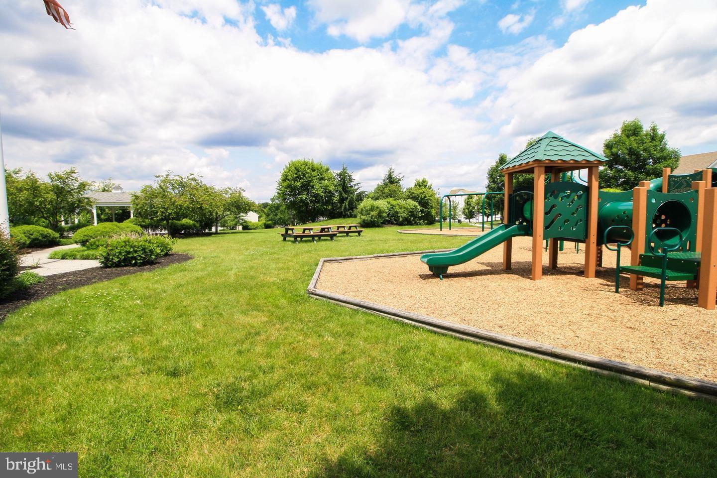 PROVIDENCE HILL - Residential