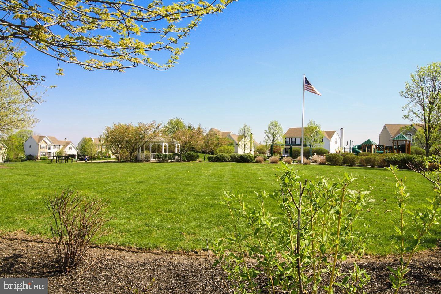 PROVIDENCE HILL - Residential