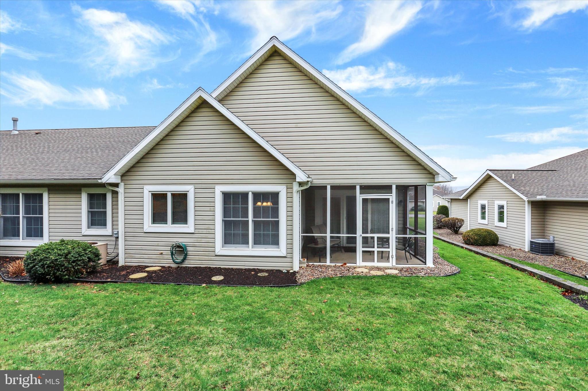 PENN NATIONAL GOLF COURSE COMMUNITY - Residential