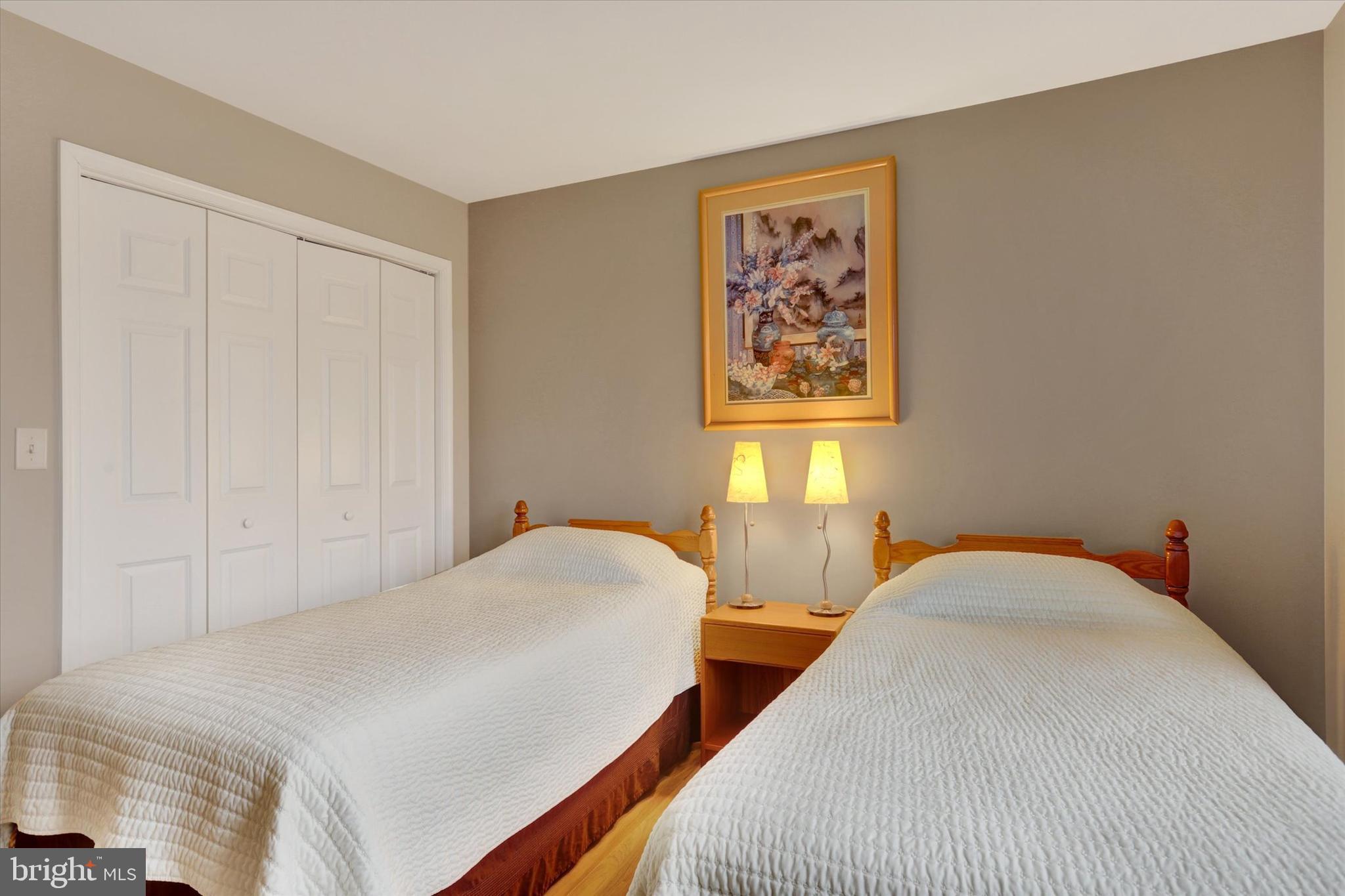 PENN NATIONAL GOLF COURSE COMMUNITY - Residential