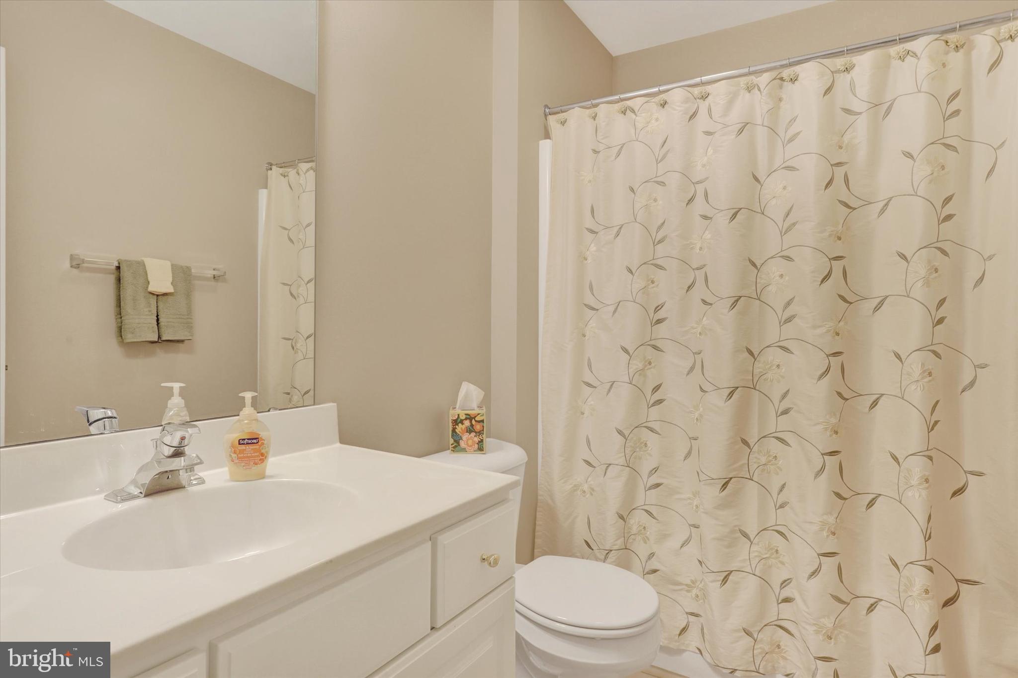 PENN NATIONAL GOLF COURSE COMMUNITY - Residential