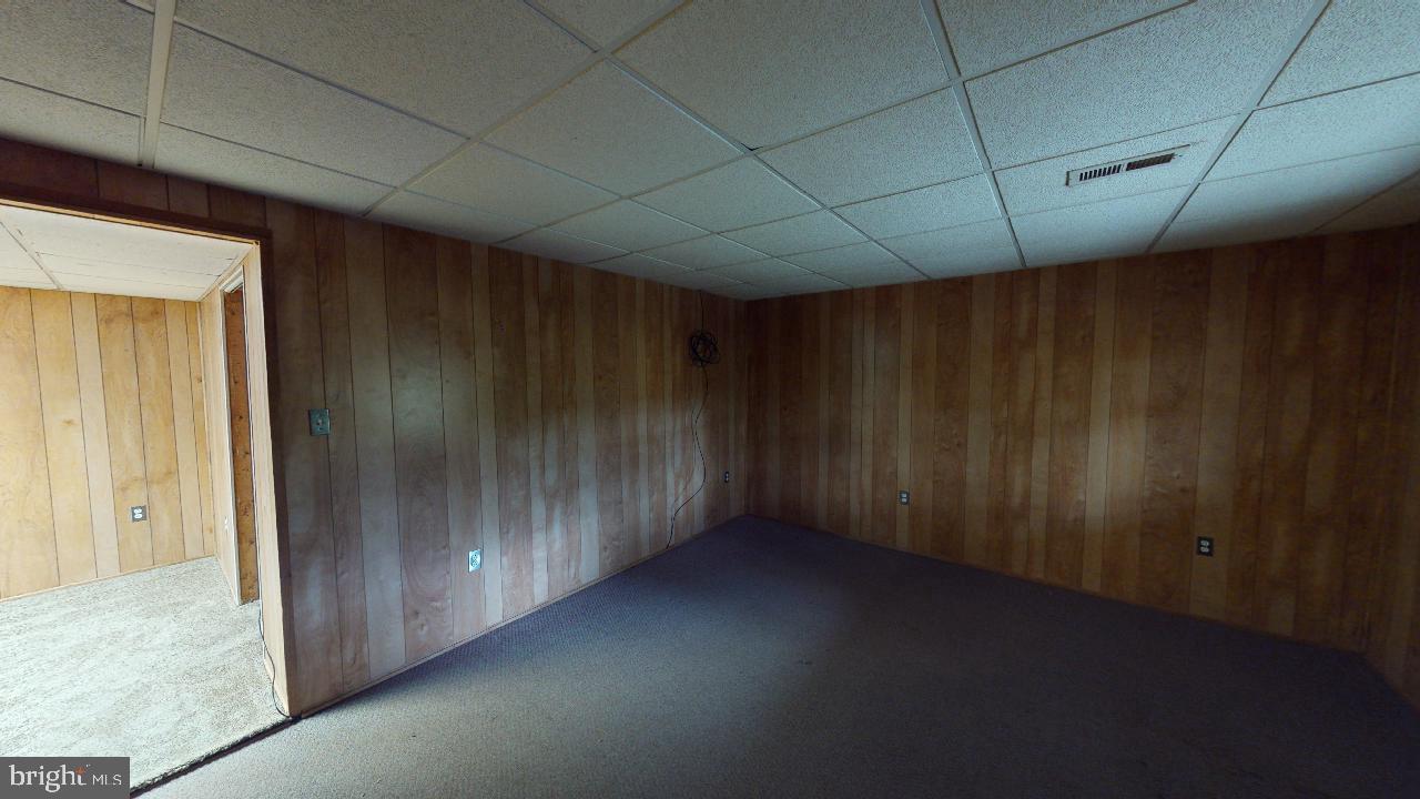 DOGWOOD ACRES - Residential