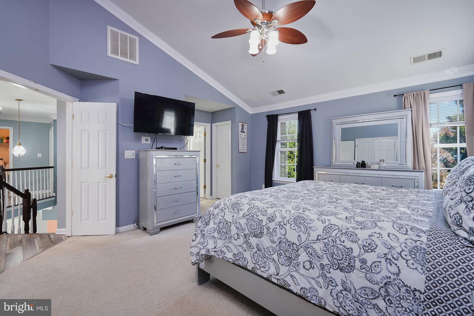 ELIZABETH'S CROSSING - Residential