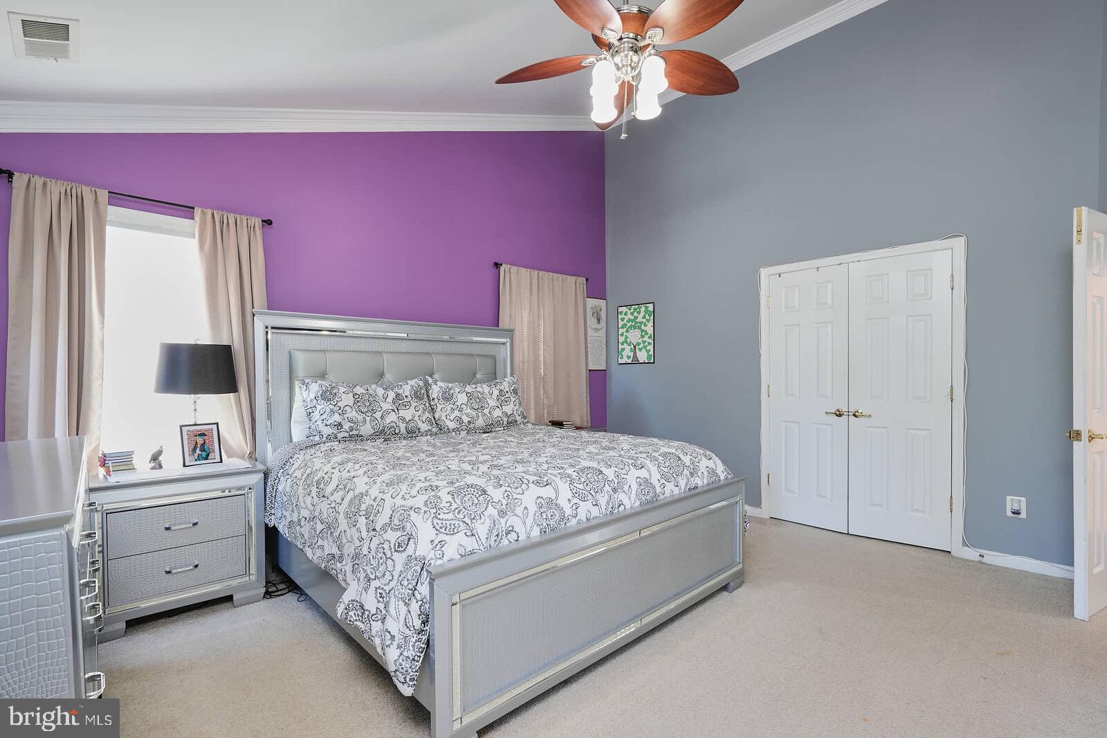 ELIZABETH'S CROSSING - Residential