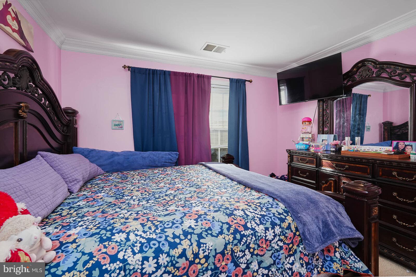 ELIZABETH'S CROSSING - Residential