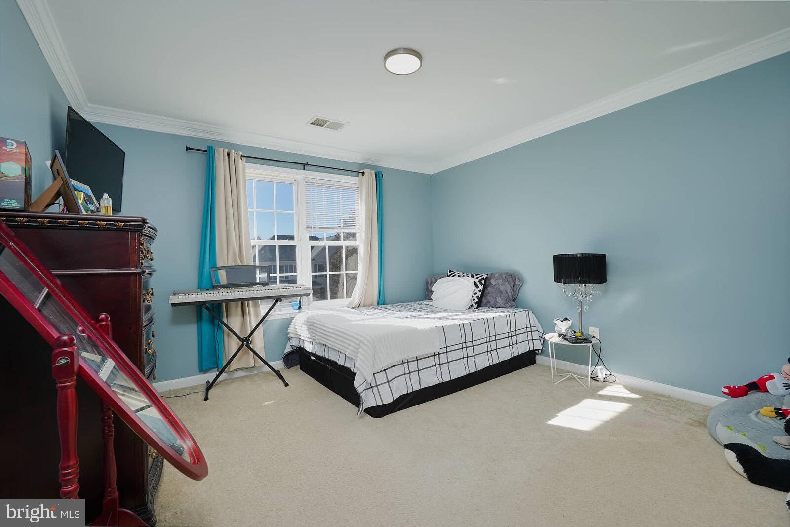 ELIZABETH'S CROSSING - Residential