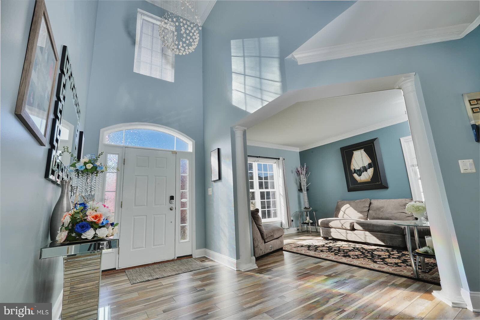 ELIZABETH'S CROSSING - Residential