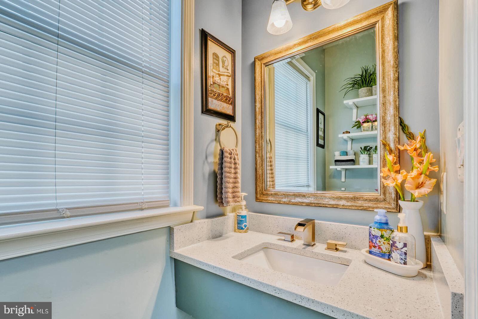 ELIZABETH'S CROSSING - Residential