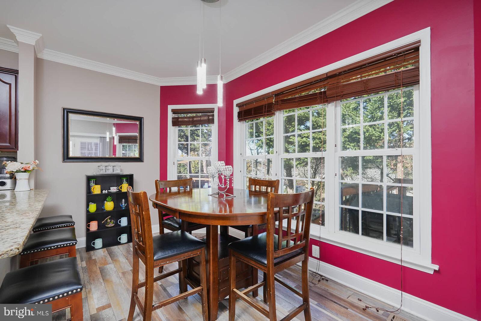 ELIZABETH'S CROSSING - Residential