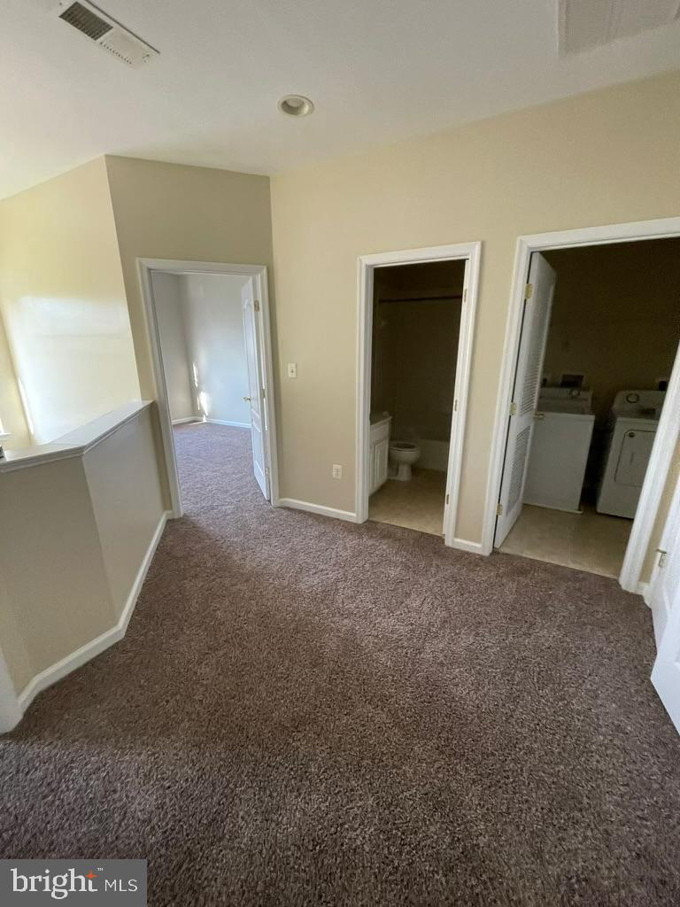 WAKELAND MANOR - Residential Lease