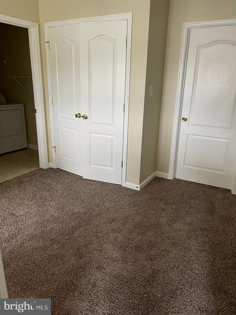 WAKELAND MANOR - Residential Lease