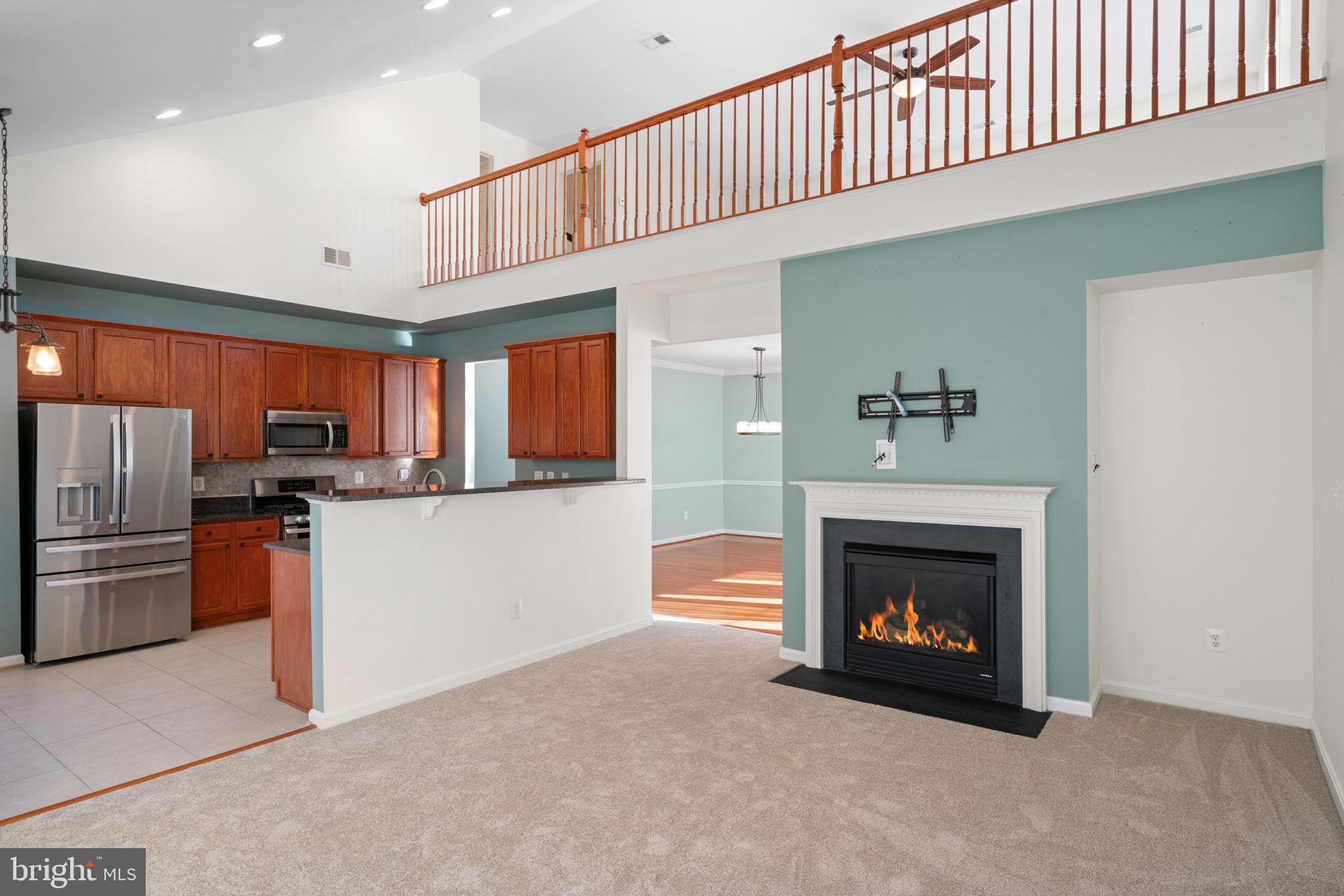 FOUR SEASONS IN HISTORIC VIRGINIA - Residential