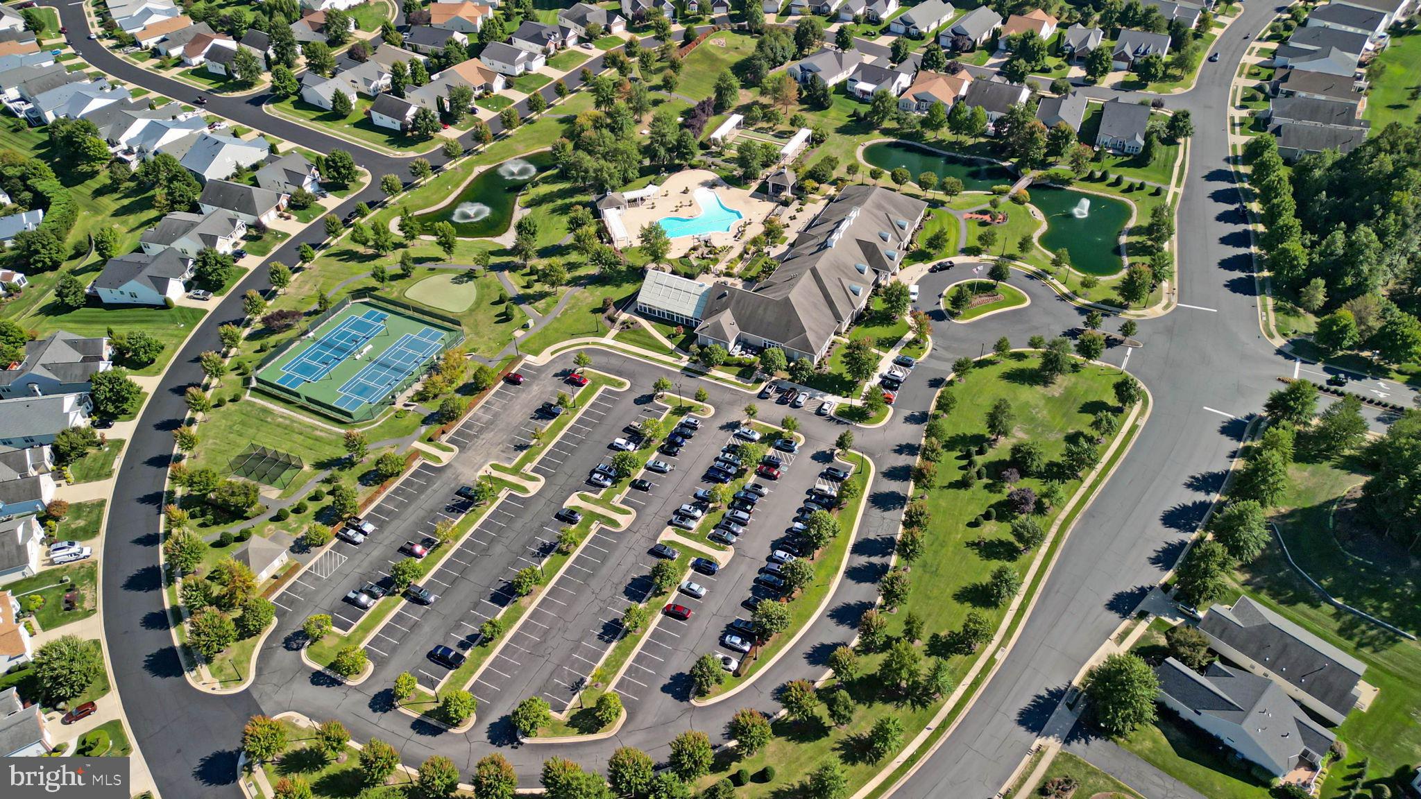 FOUR SEASONS IN HISTORIC VIRGINIA - Residential