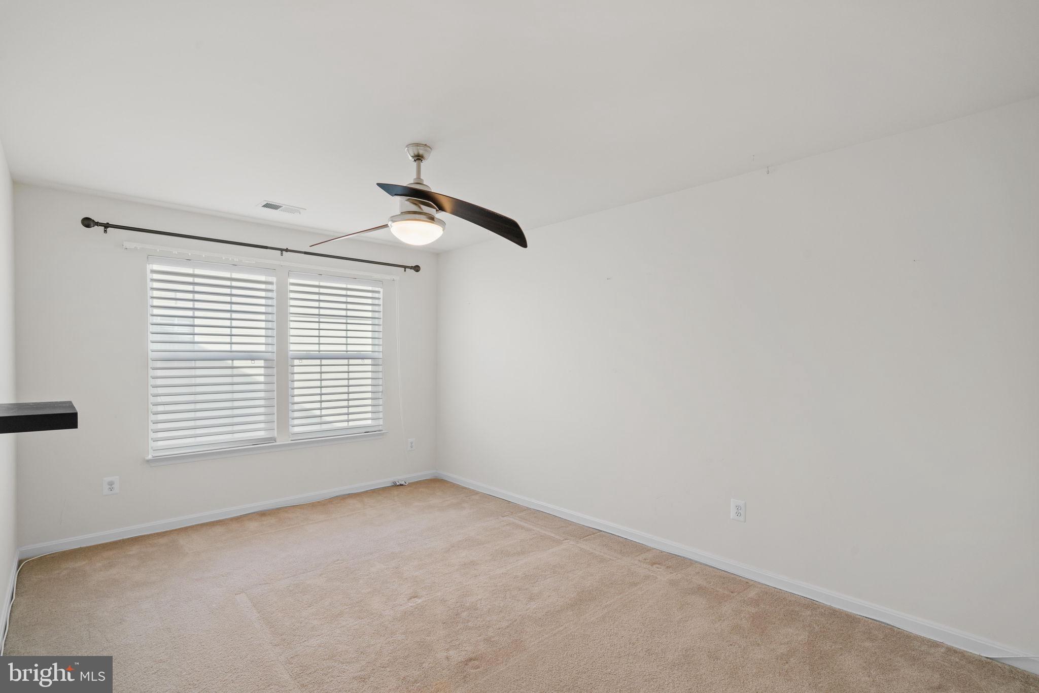 FOUR SEASONS IN HISTORIC VIRGINIA - Residential