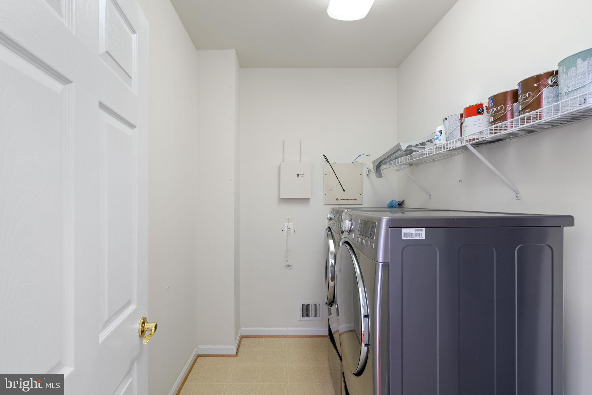 FOUR SEASONS IN HISTORIC VIRGINIA - Residential