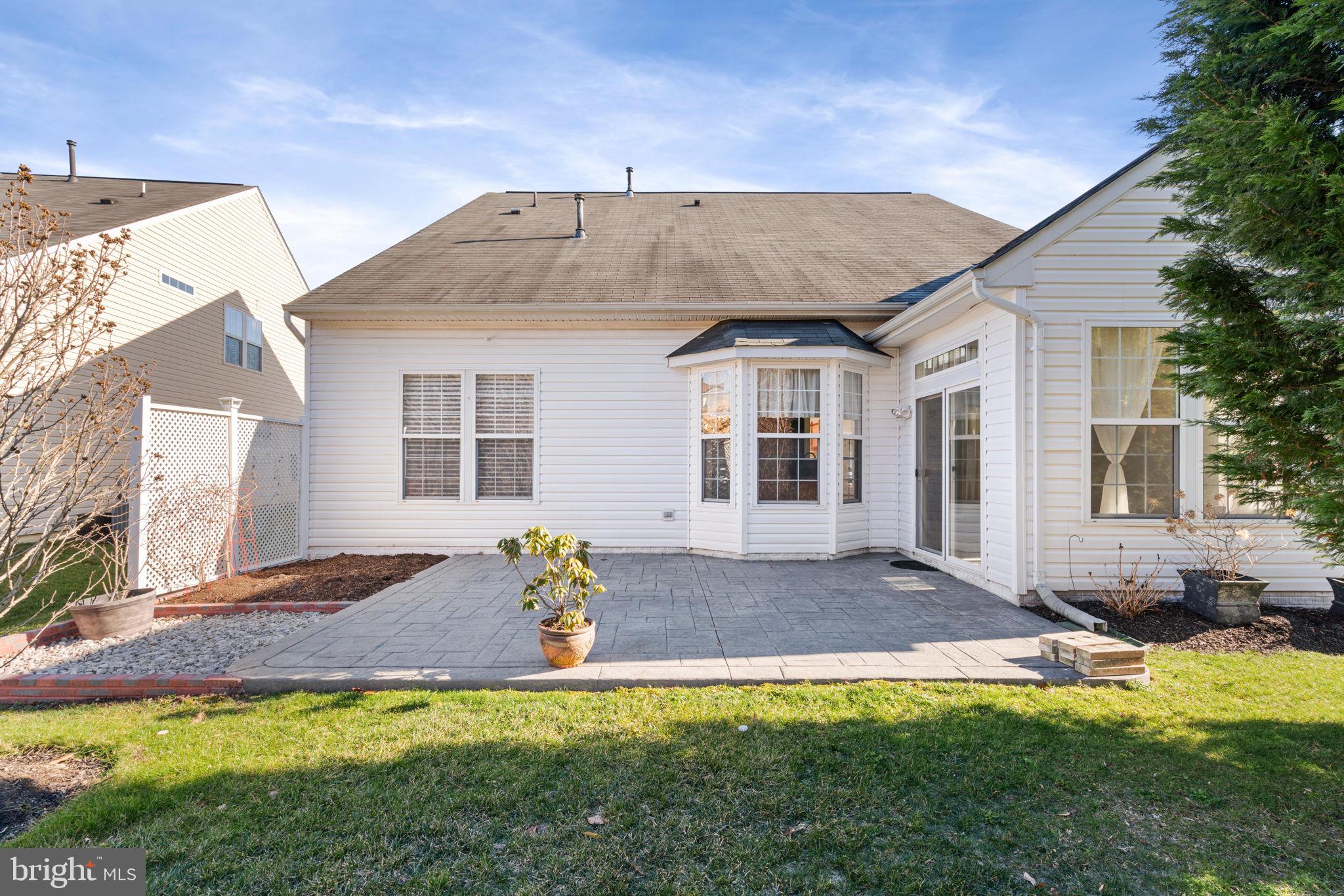 FOUR SEASONS IN HISTORIC VIRGINIA - Residential