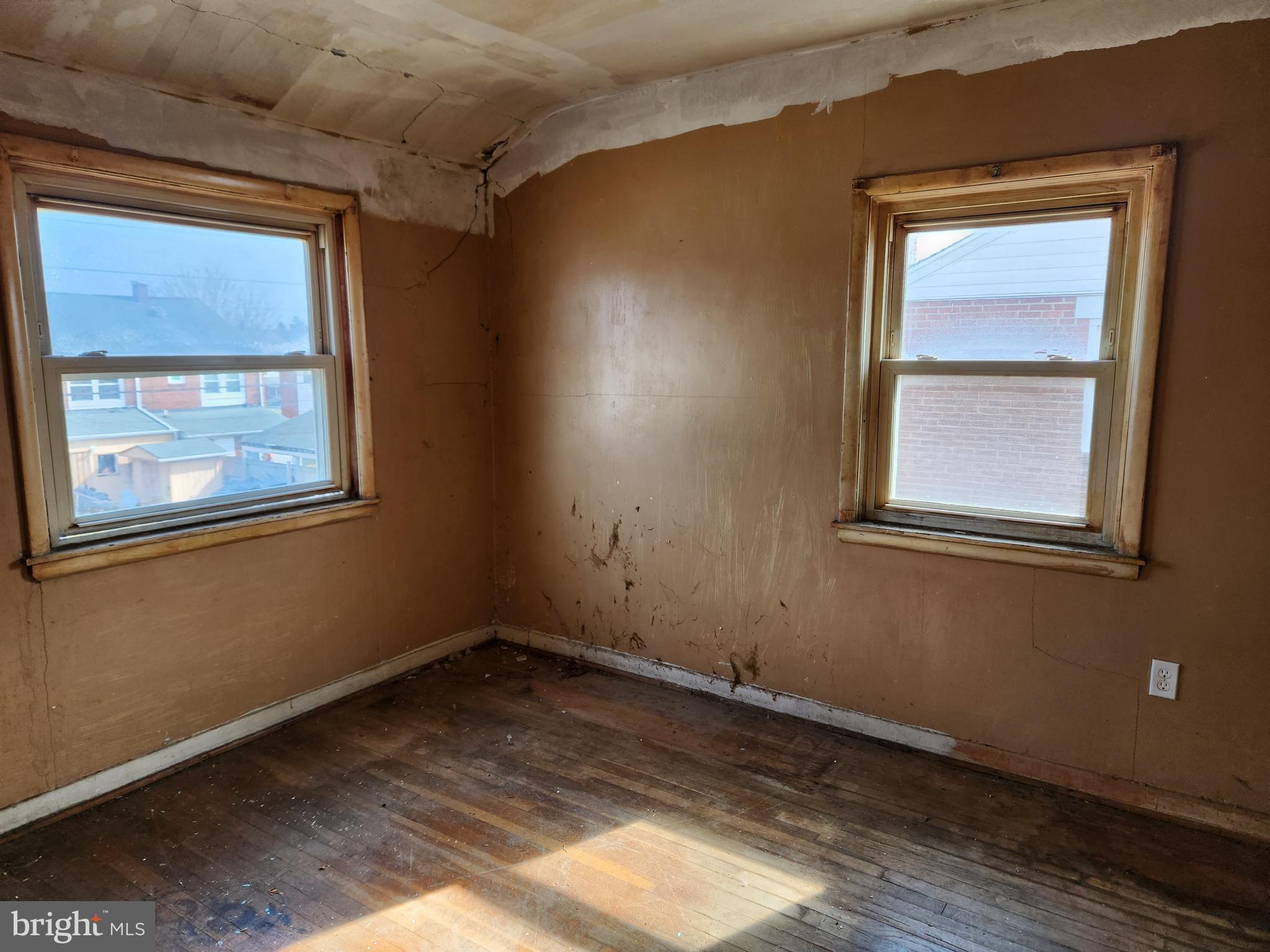 SOUTHFIELD - Residential