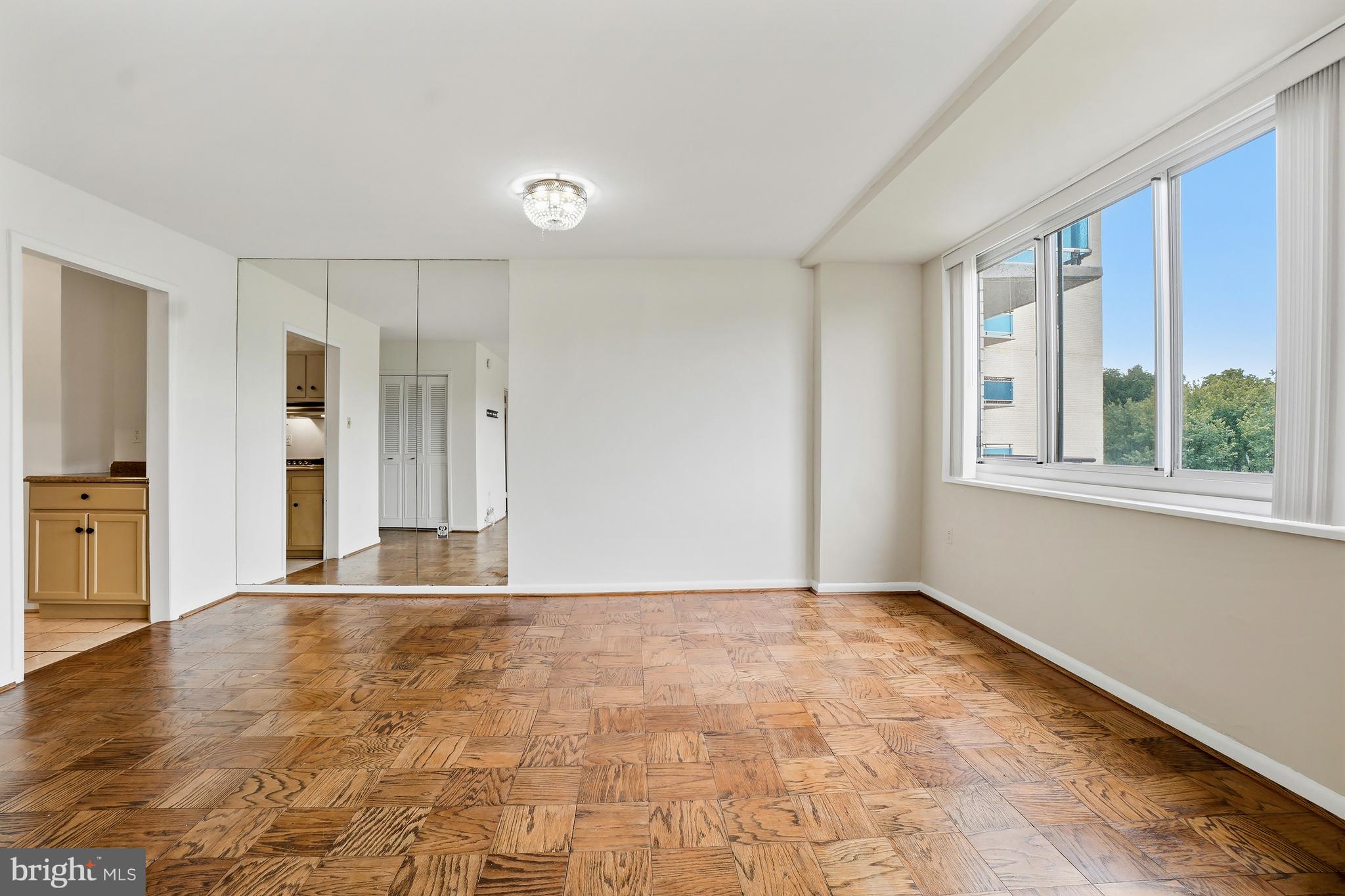 GROSVENOR PARK - Residential
