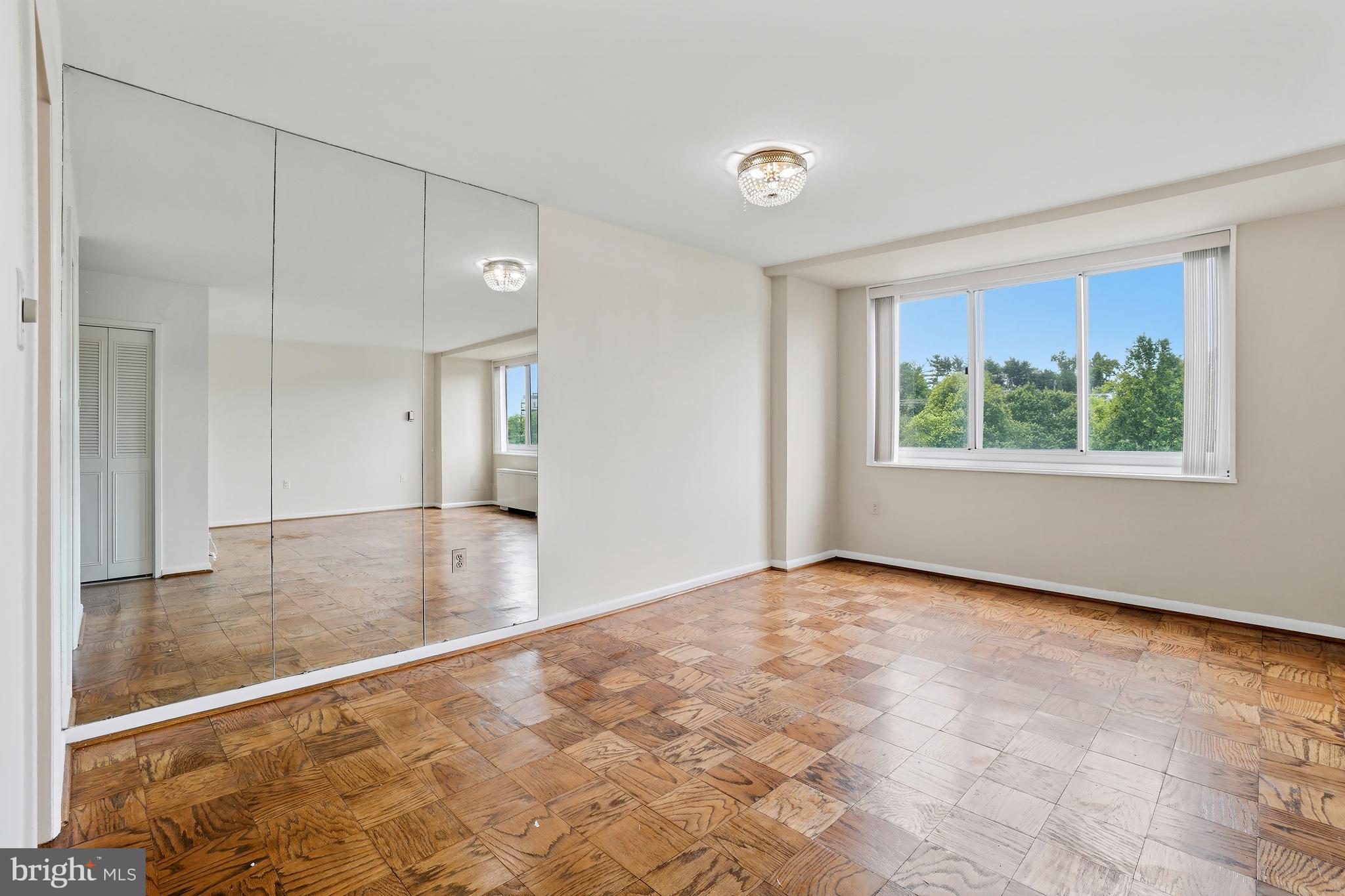 GROSVENOR PARK - Residential