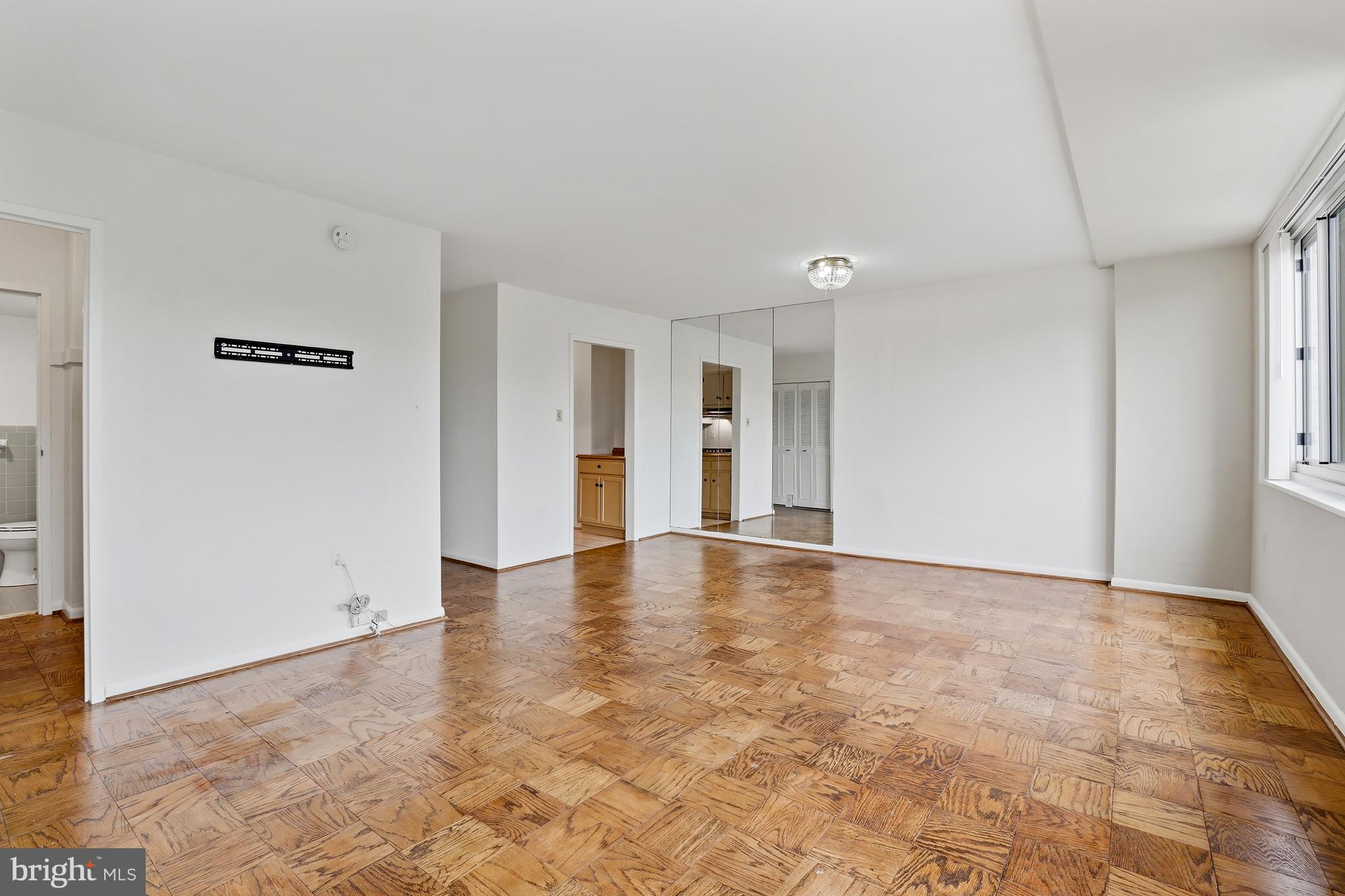 GROSVENOR PARK - Residential