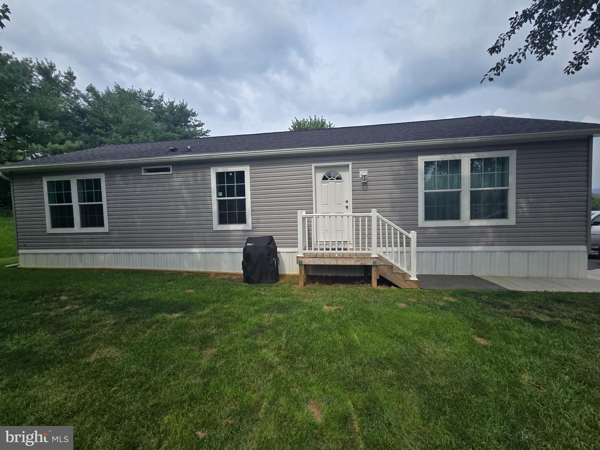 Modern 2023 Doublewide Home – 3 Bed, 2 Bath – Sought-After Community!
Step into this beautifully maintained 2023 doublewide manufactured home featuring 3 spacious bedrooms and 2 full bathrooms. From the moment you walk in, you'll notice the high-end finishes. This is not your typical mobile home with the paneling walls with strips, and low ceilings. This home includes drywall throughout, extra-tall ceilings, and elegant crown molding. Once inside you don't realize it is a mobile home.
The open-concept living area is perfect for entertaining, with abundant natural light and a seamless flow into the kitchen and dining spaces. The dedicated laundry room offers added convenience, while the home's thoughtful layout provides both comfort and privacy.
Located in a clean, well-maintained, and highly sought-after park, this home will not last long. This almost new, move-in-ready gem is a must-see!