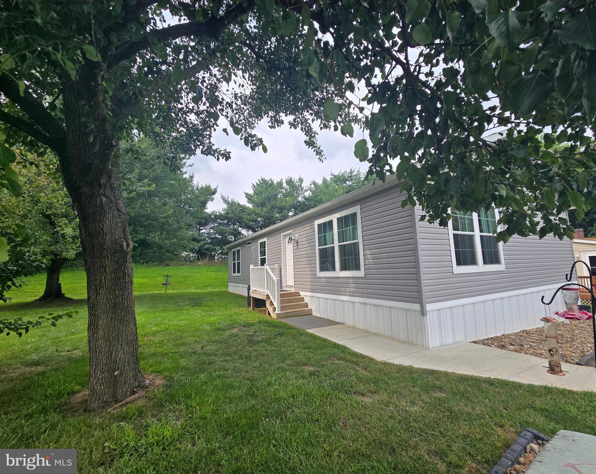 COUNTRYSIDE VILLAGE - Residential