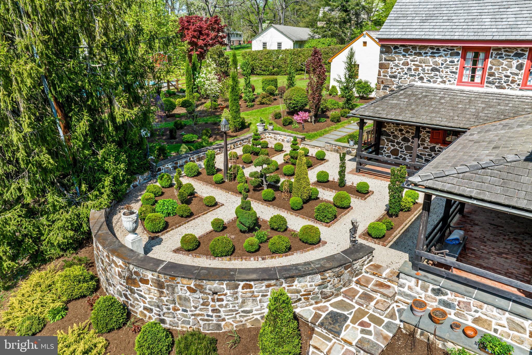 ECHO VALLEY - Residential