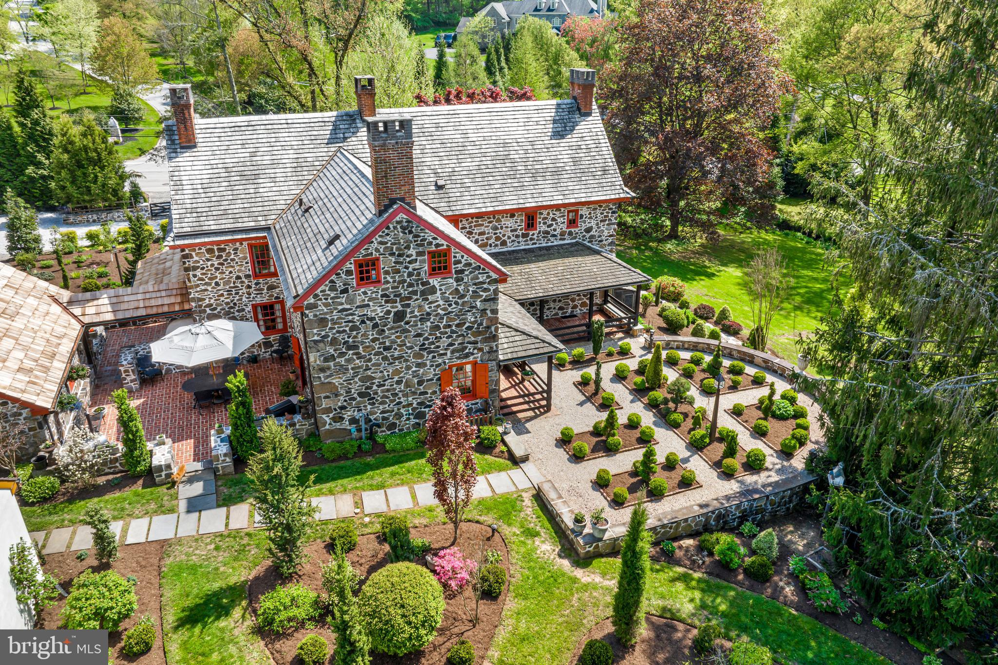 ECHO VALLEY - Residential