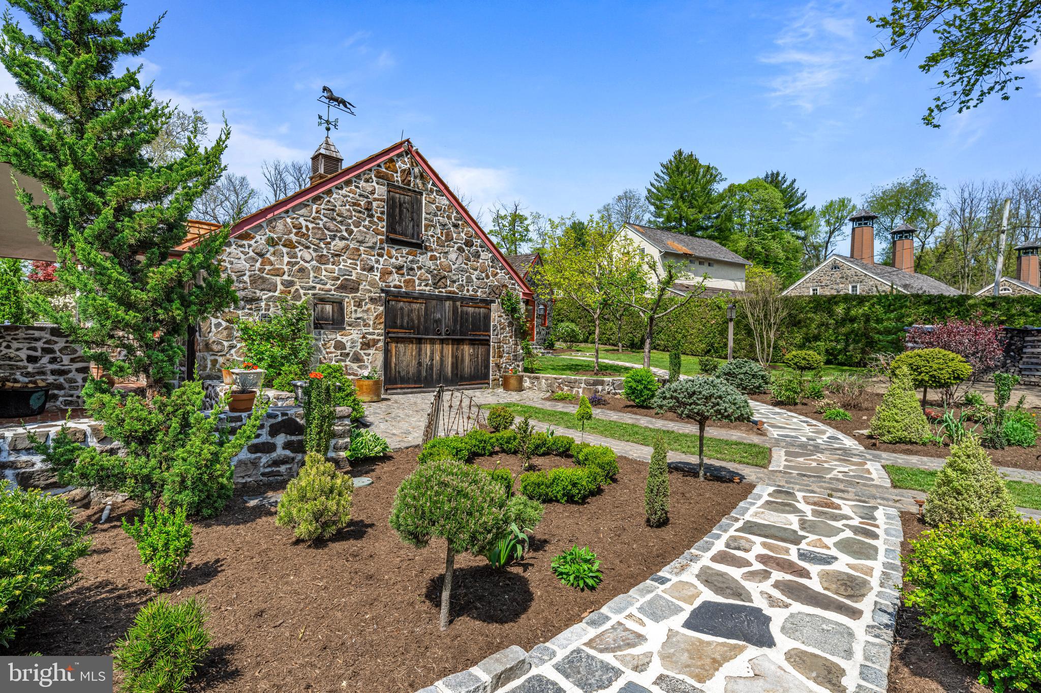 ECHO VALLEY - Residential