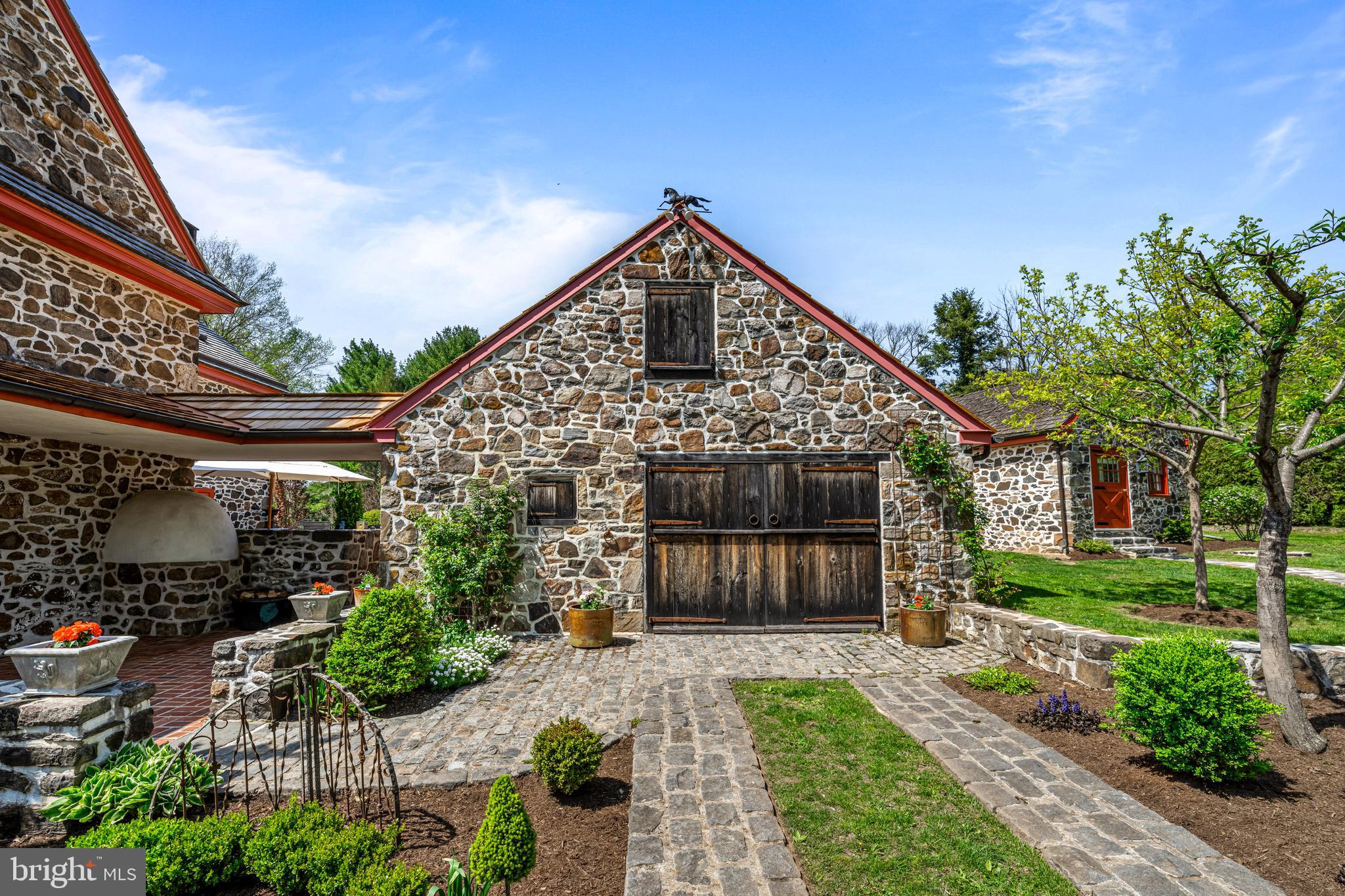 ECHO VALLEY - Residential