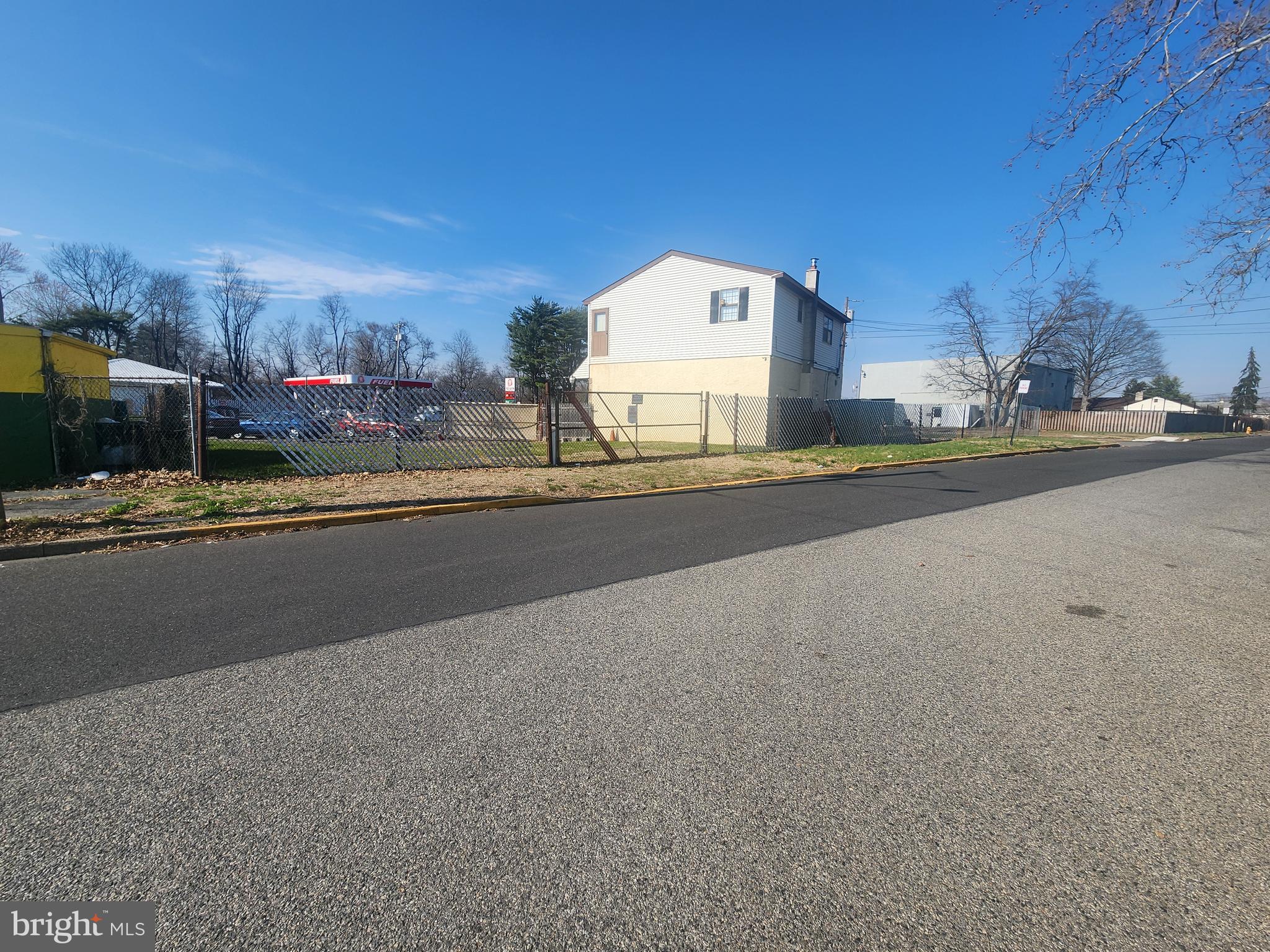 BRISTOL - Residential