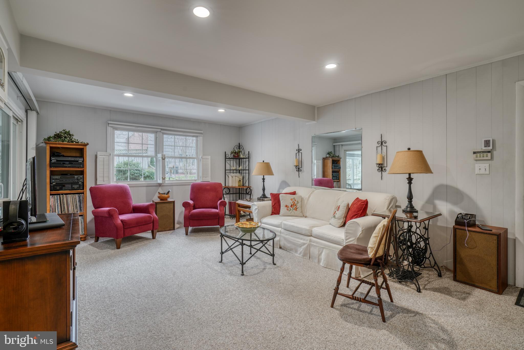 VALLEY WOOD - Residential