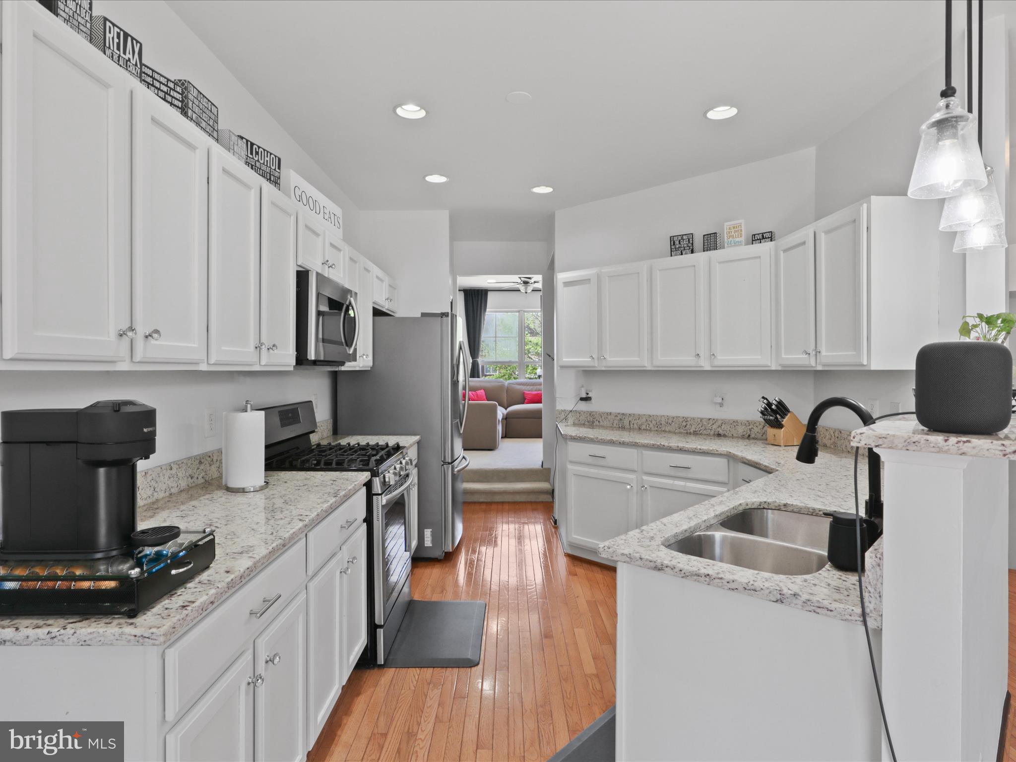 SOUTH RIDING - Residential