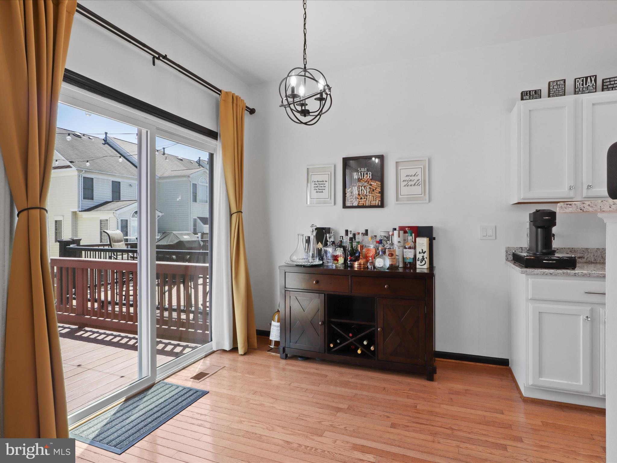 SOUTH RIDING - Residential