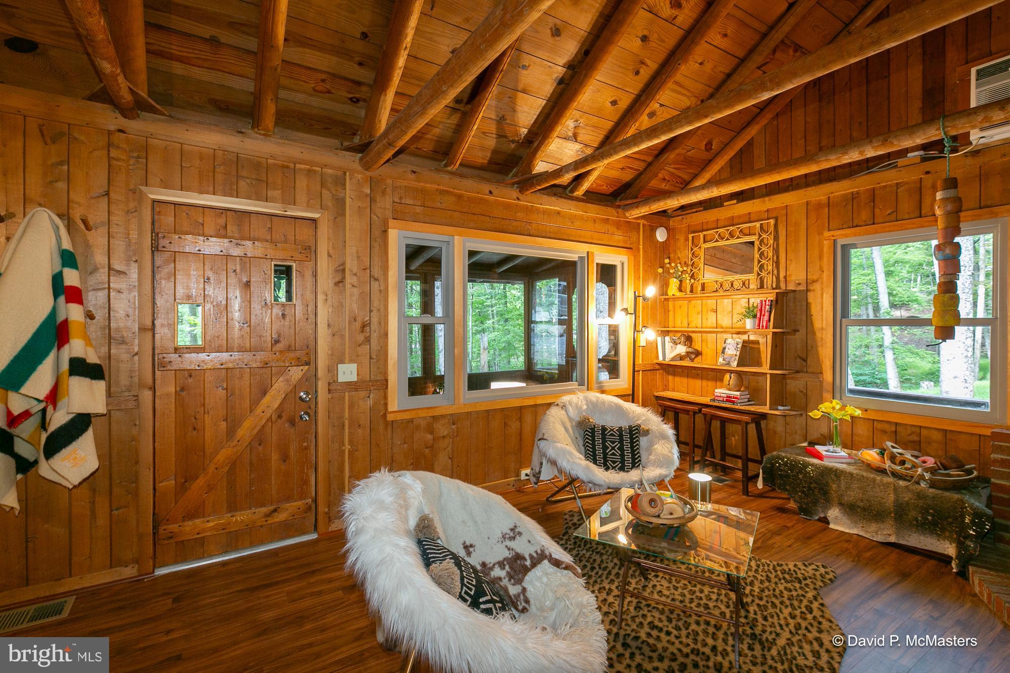 SHANNONDALE - Residential