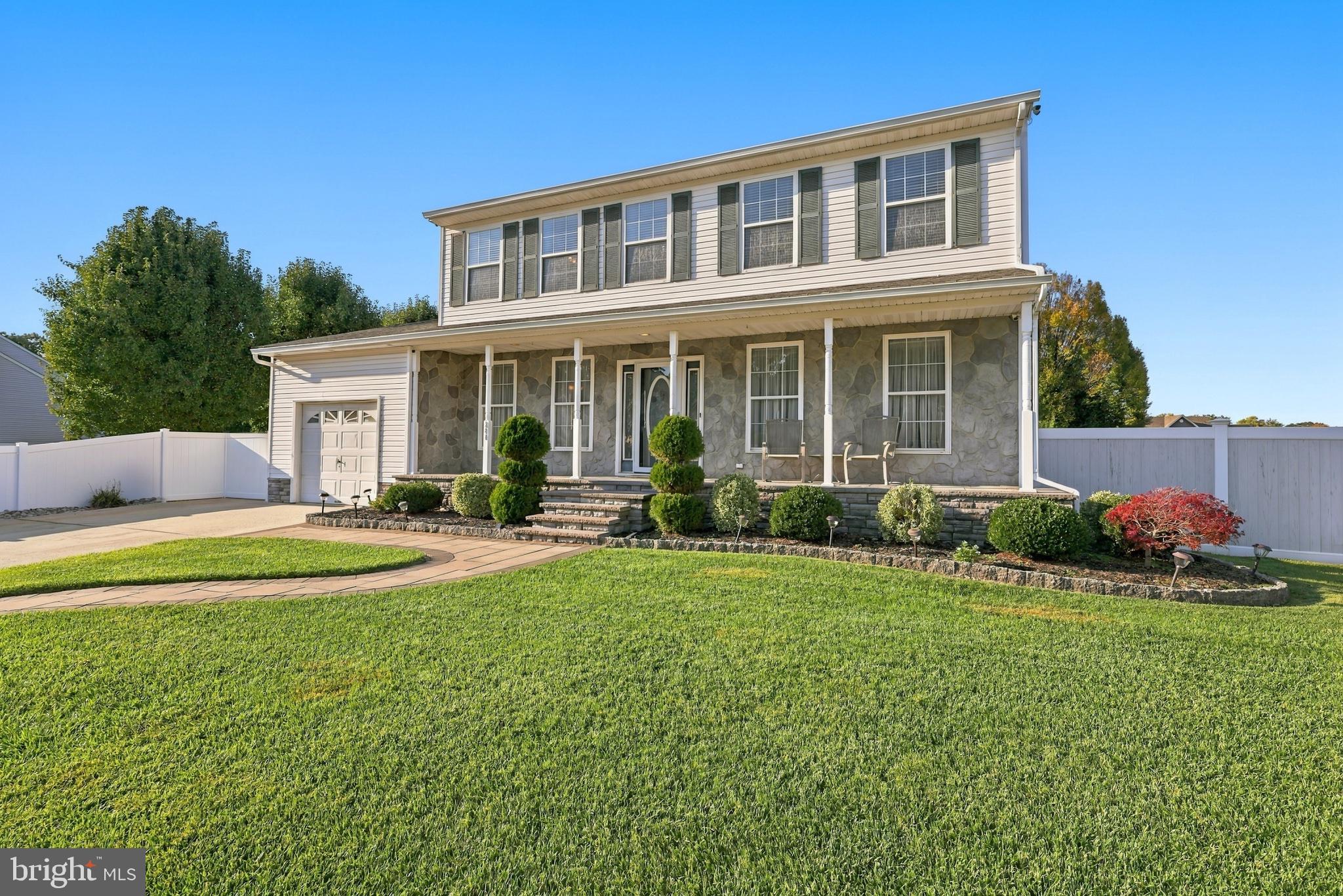 281 DUNDEE DRIVE