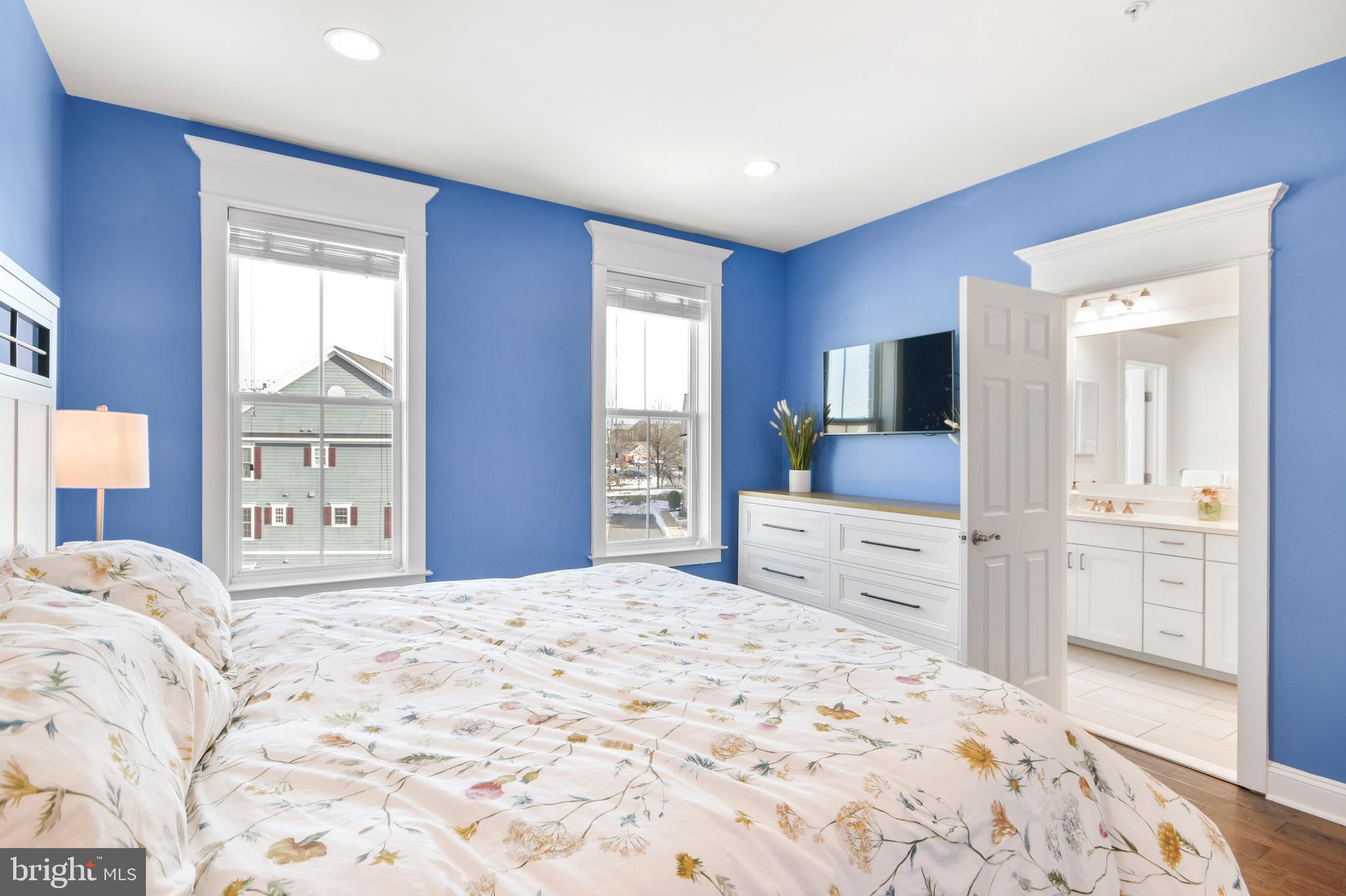 VILLAGES OF URBANA - Residential