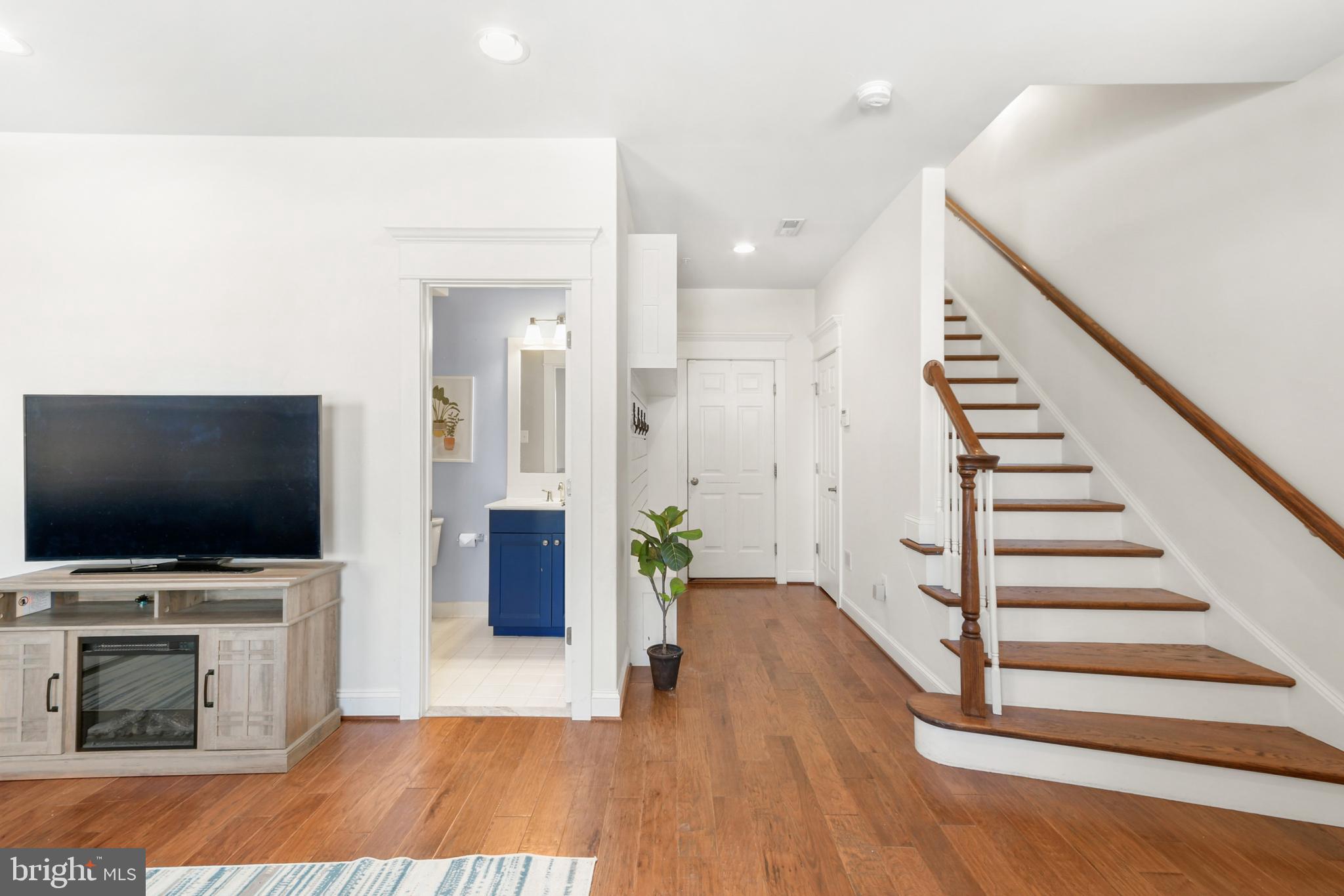 VILLAGES OF URBANA - Residential