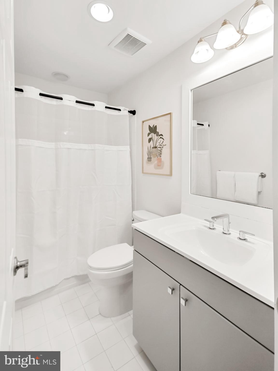 VILLAGES OF URBANA - Residential