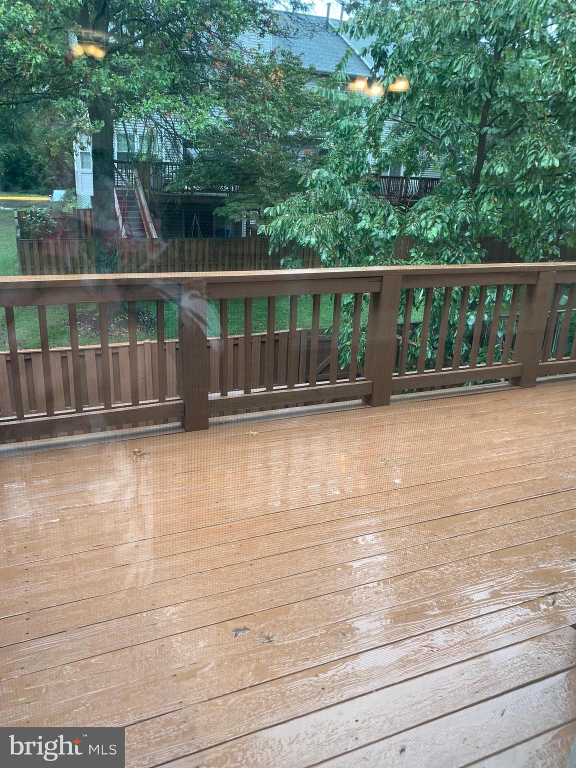 ASHBURN FARM - Residential Lease