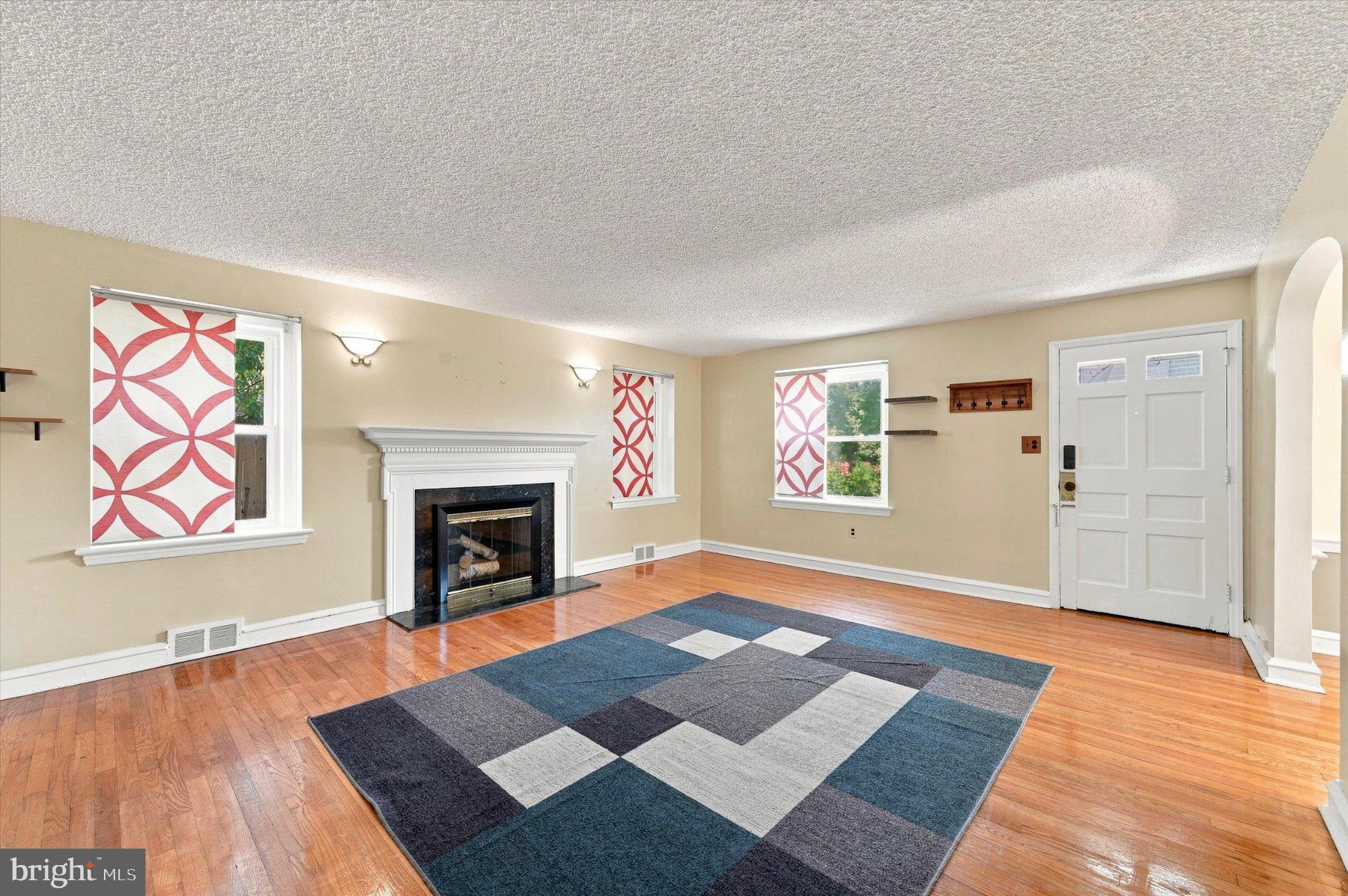 416 BROADVIEW ROAD