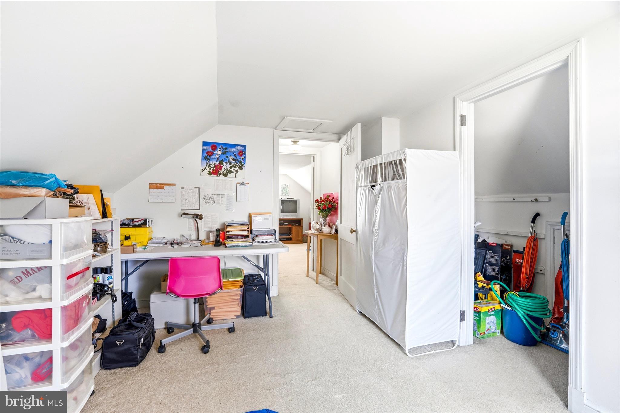 ROCKCREST - Residential