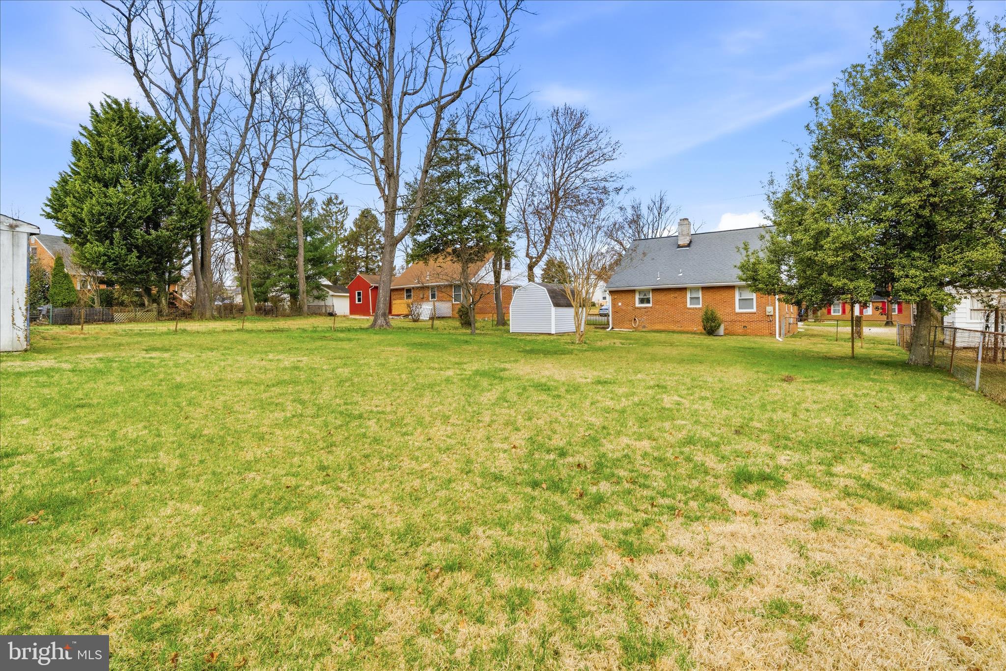 ROCKCREST - Residential