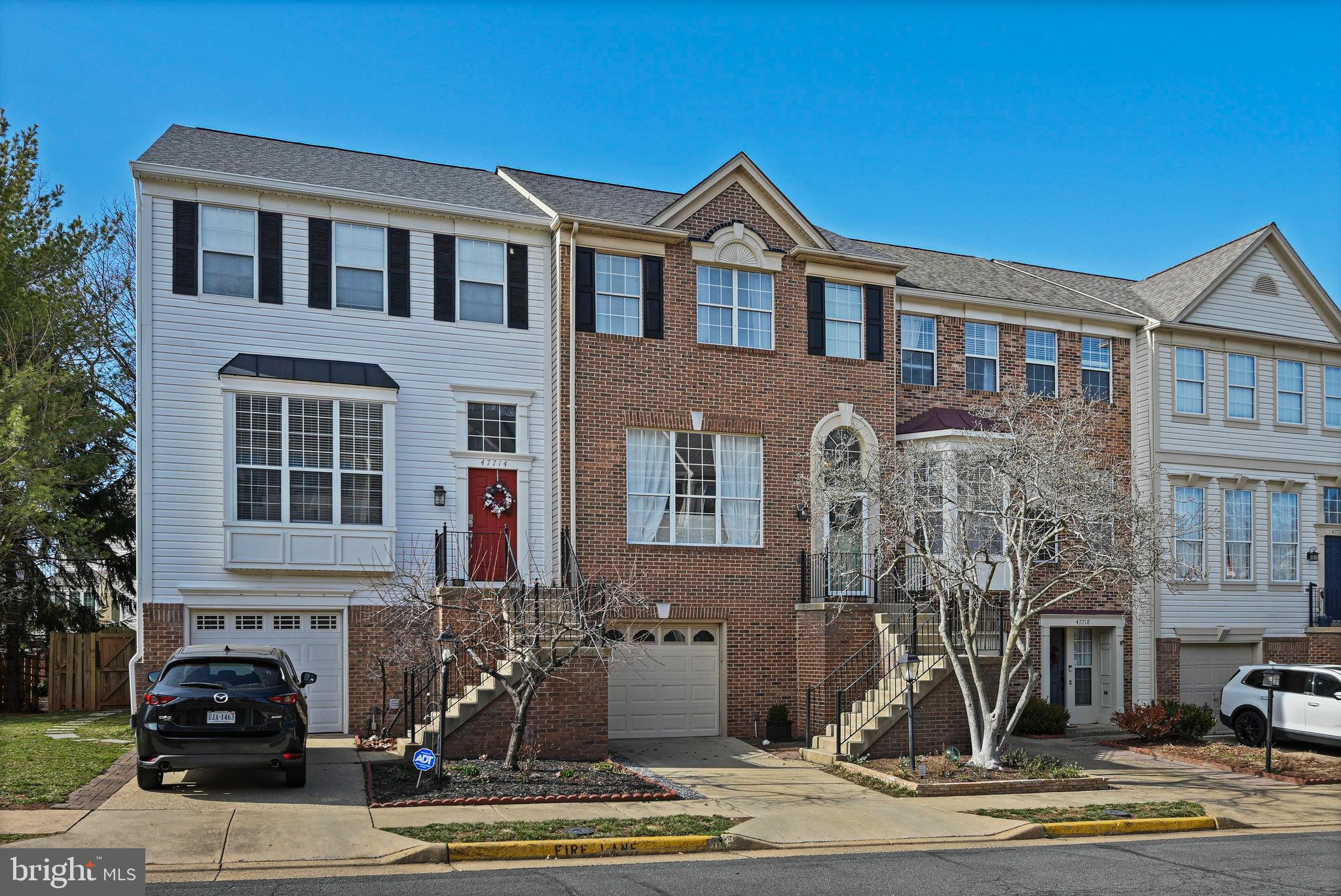 47716 SANDBANK SQUARE